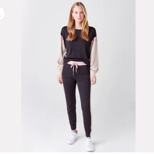 Monrow Color Block knit sweatpants